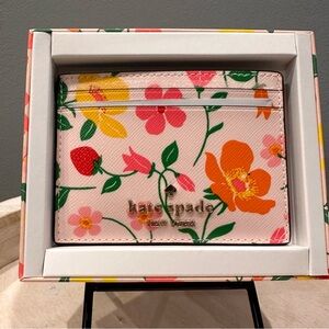 Kate Spade NWT Boxed Madison Strawberry Garden Small Slim Card Holder